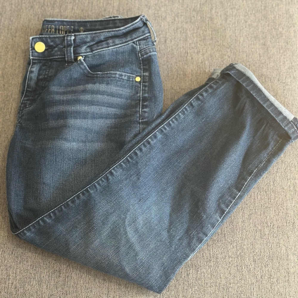 NWT Jennifer Lopez Classic Blue Denim Jeans
